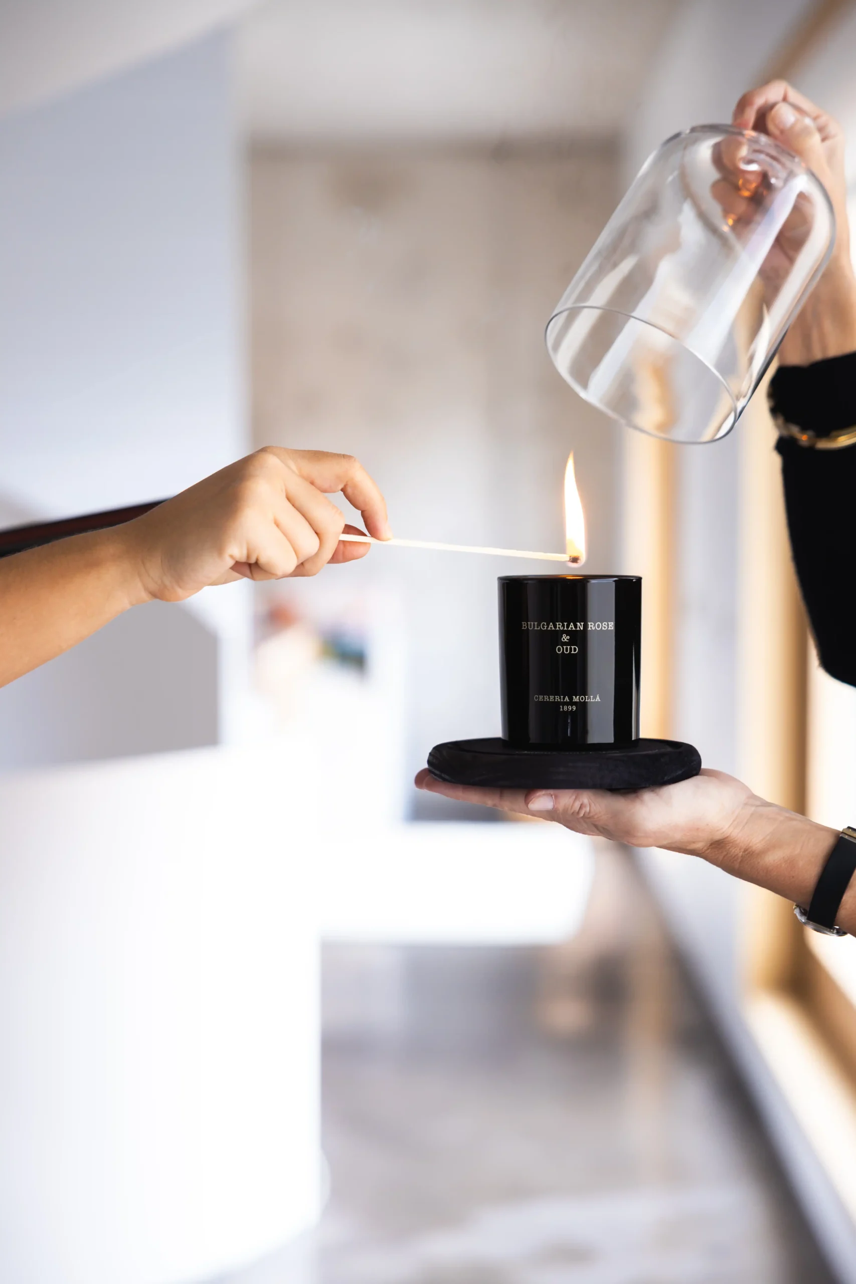 Vela natural Bulgarian Rose & Oud